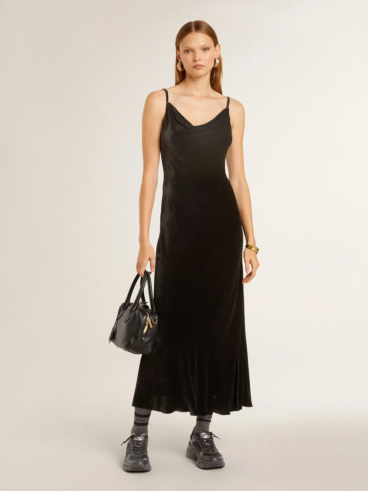  Vestido lencero de mujer de efecto terciopelo de color negro
