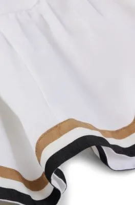 Vestido para niñas con mangas recortadas, rayas de la marca y logo
