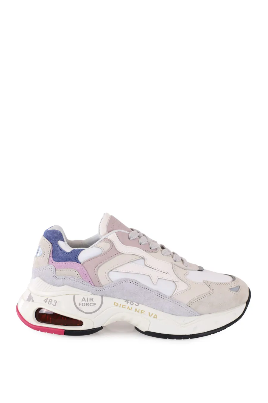 Zapatillas beige con detalles de colores pastel 