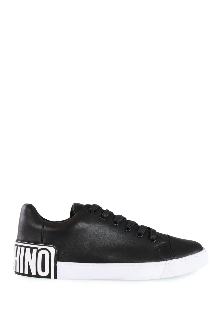 Zapatillas negras con logo de goma