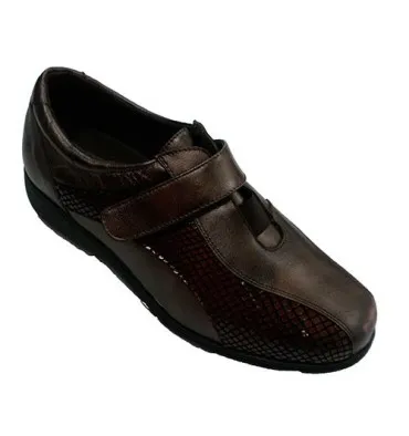 Zapato velcro mujer especial para plantillas muy cómodo Doctor Cutillas en marrón